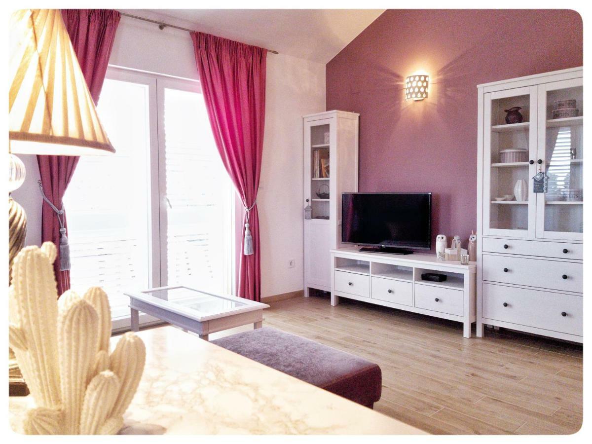 Apartment Nadoveza Tribalj Eksteriør bilde