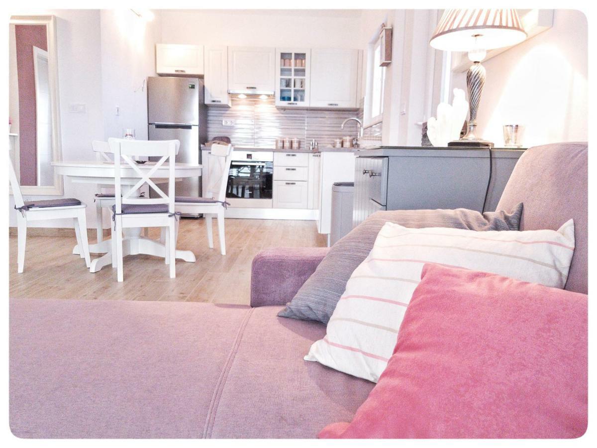 Apartment Nadoveza Tribalj Eksteriør bilde