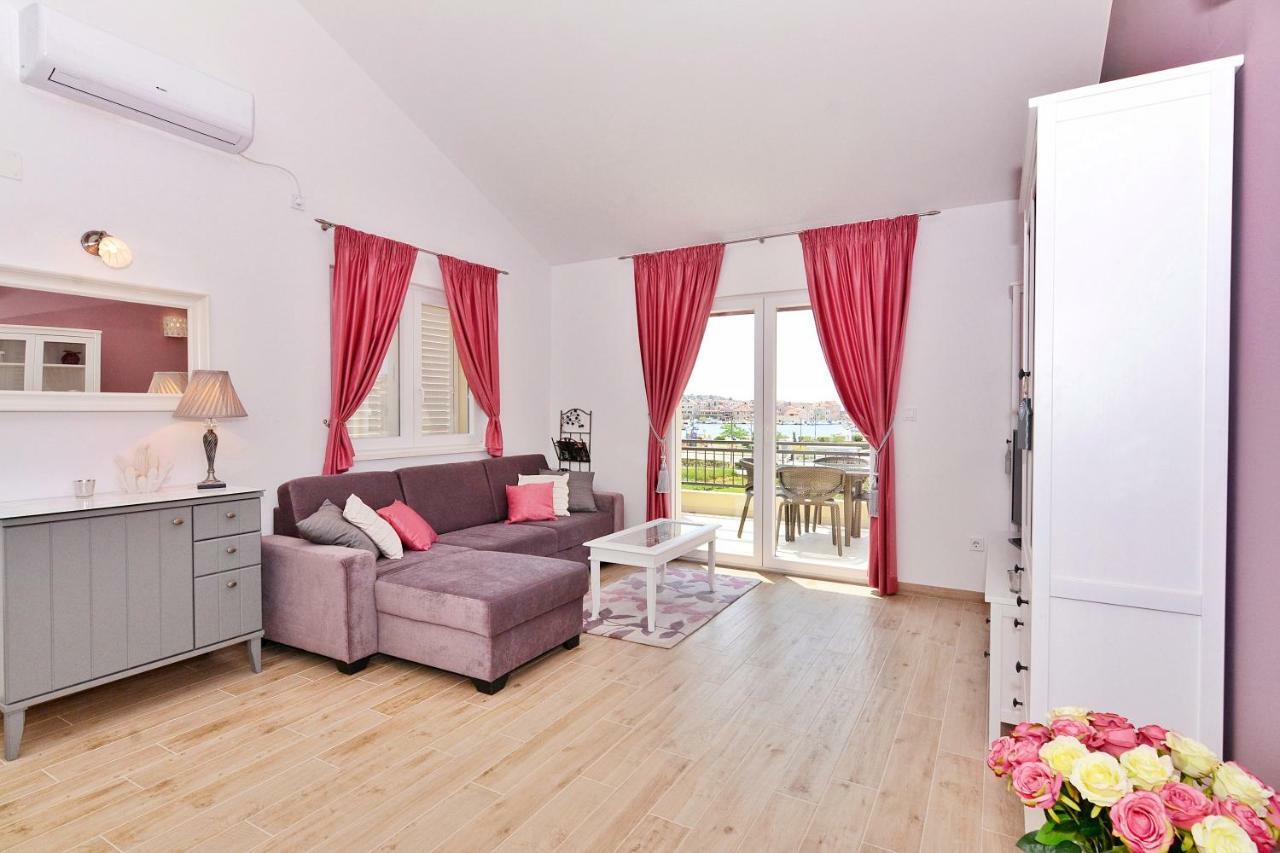 Apartment Nadoveza Tribalj Eksteriør bilde